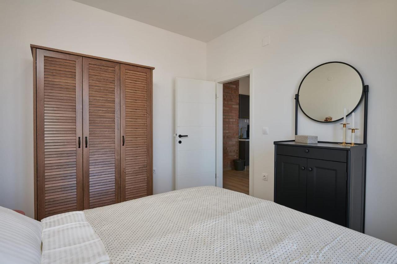 Apartments Maruna 챠브타트 외부 사진