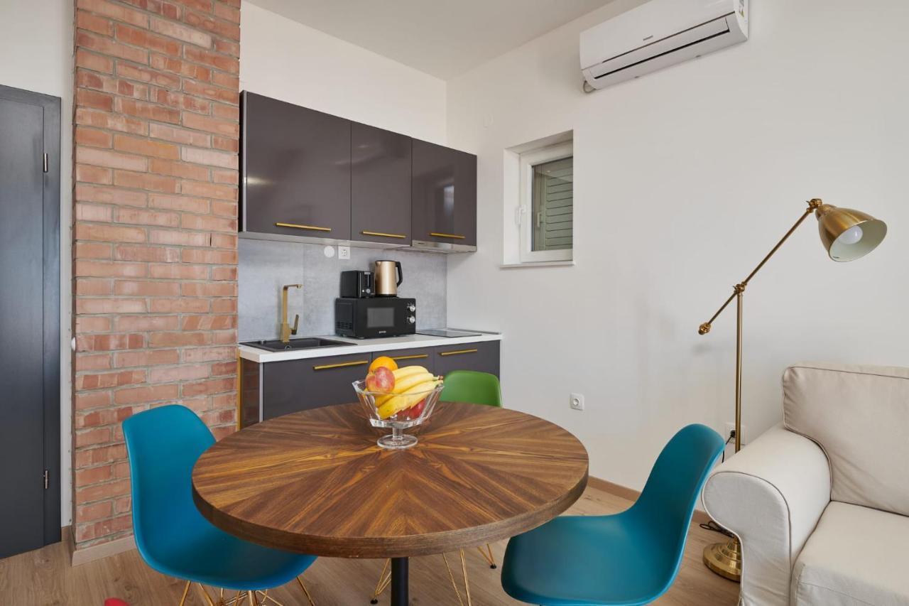 Apartments Maruna 챠브타트 외부 사진