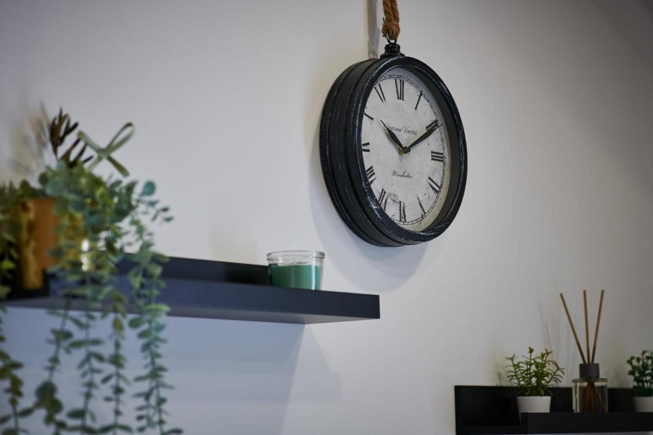 Apartments Maruna 챠브타트 외부 사진